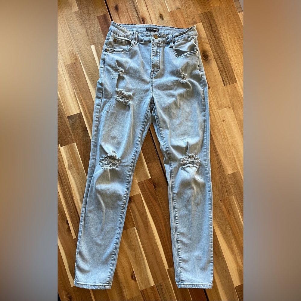 Distressed Light Wash Skinny Jeans